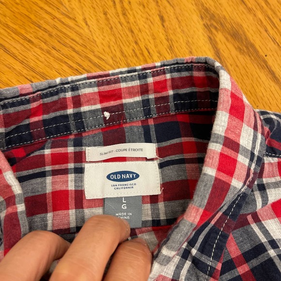 Old Navy Checked Shirt Men Sz L slightly used - Picture 6 of 7